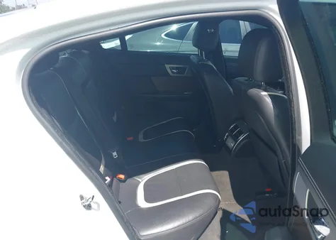 2015 Jaguar Xf 3.0 Portfolio/3.0 Sport из США, поврежденный, VIN SAJWA0F79F8U64380